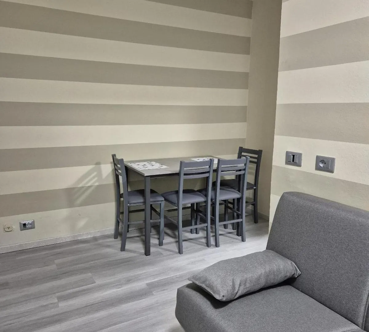 Mia Casa Muggio Apartment Italy